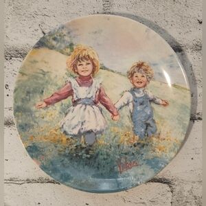 Vintage Wedgwood Bradford Exchange Plate - Playtime My Memories - Mary Vickers